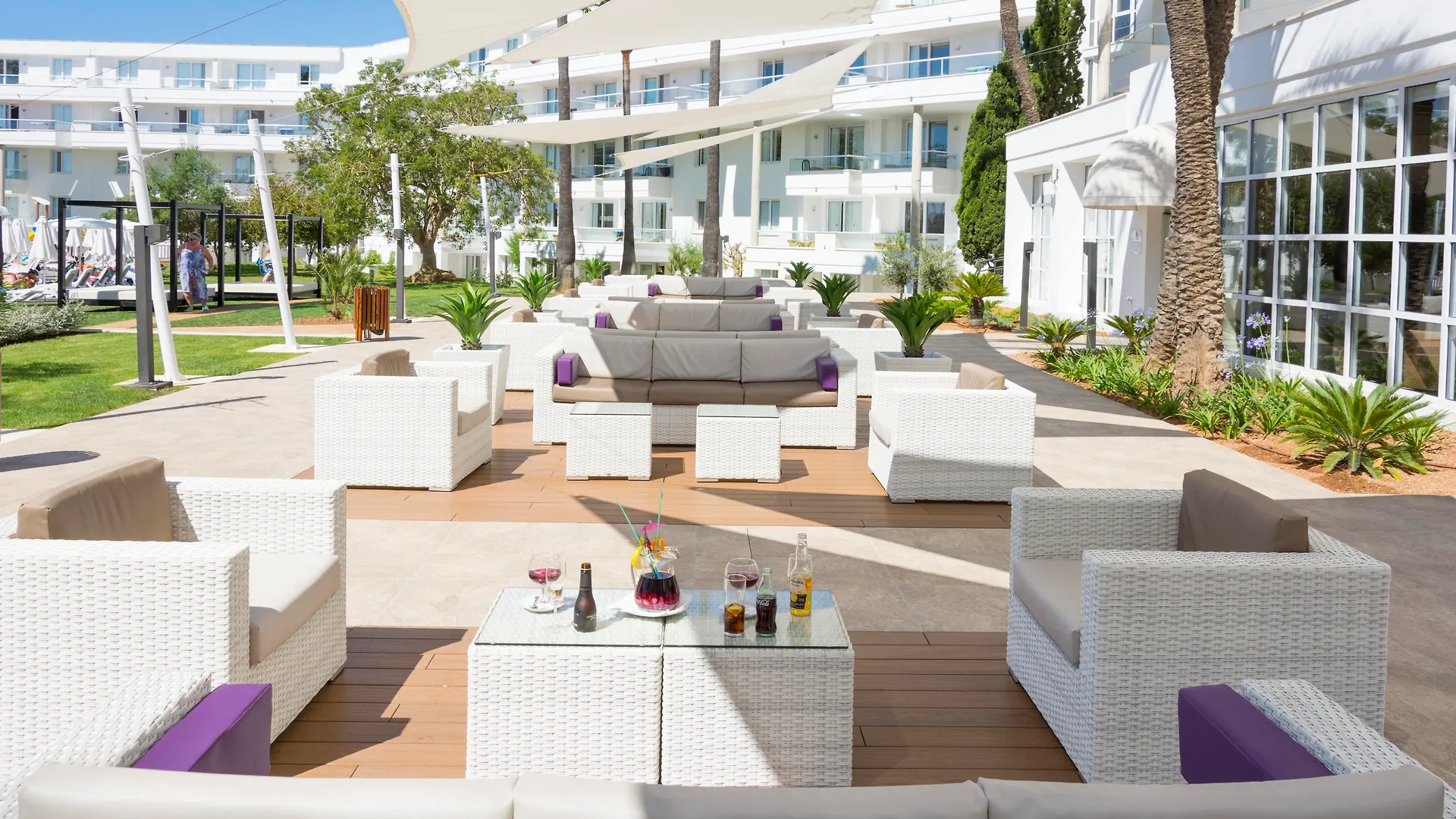 Protur Vista Badia Hotel Sa Coma